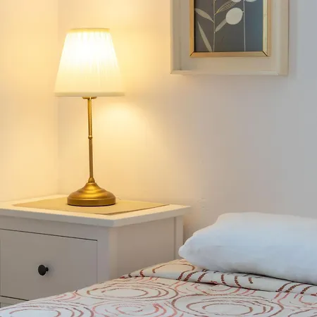 Oasis Hidden Gem Heart Of Village Pool Courtyard *