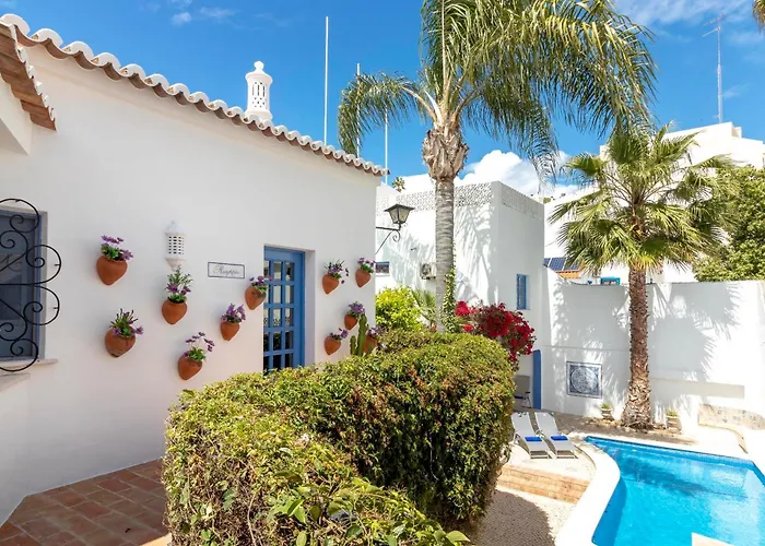 Oasis Hidden Gem Heart Of Village Pool Courtyard * Carvoeiro (Lagoa)